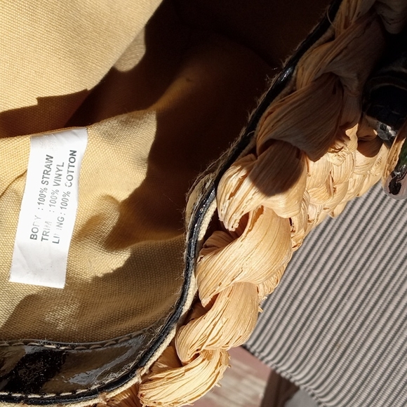 Kathy woven bag  9 by 19 inches lots of decorative additions - Picture 4 of 6